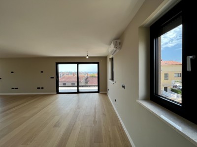 Apartment with a beautiful view of the sea - at the stage of construction 6