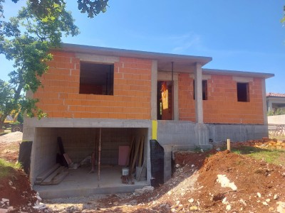 House near Buje - at the stage of construction 8