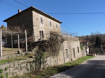 House near Buje 11