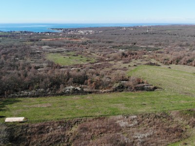 Land near Novigrad 1