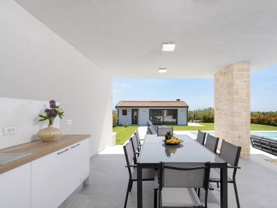Luksuzna vila s bazenom u Brtonigli 21