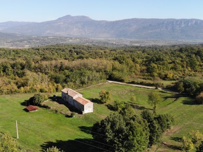 A large Istrian property