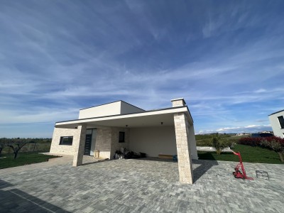 Villa in der Nähe von Novigrad 25