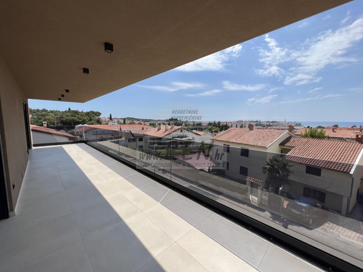 Apartment with a beautiful view of the sea - at the stage of construction 33