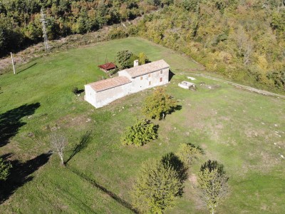 A large Istrian property 6