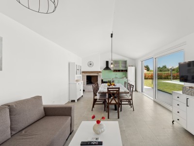 Luksuzna vila s bazenom u Brtonigli 38