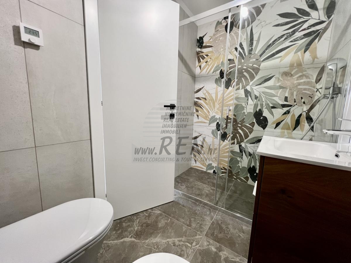 Apartment with a beautiful view of the sea - at the stage of construction 27