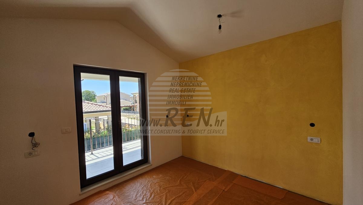 House with pool near Buje - at the stage of construction 11