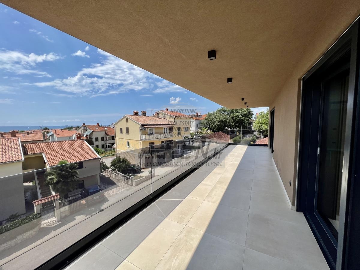Apartment with a beautiful view of the sea - at the stage of construction 9