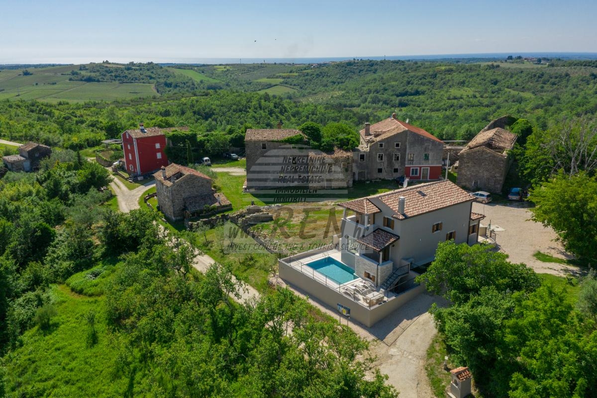 Kuća sa bazenom u okolici Buja 5