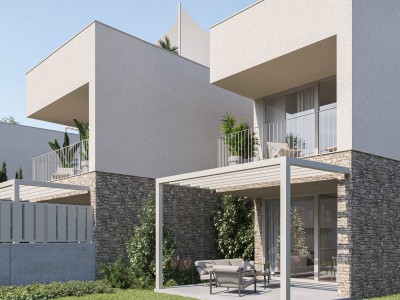 House near the sea in the vicinity of Novigrad - at the stage of construction 16