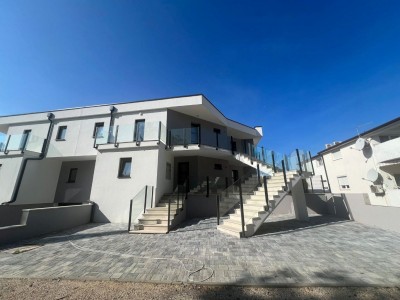 Apartment near Umag - at the stage of construction 16