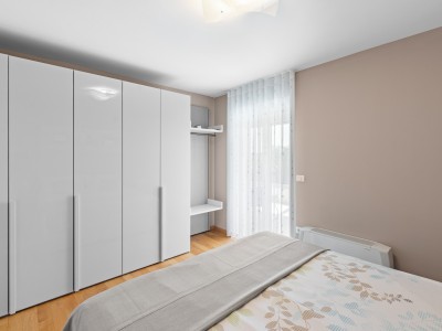 Haus mit Swimmingpool in ruhiger Lage in Novigrad 24