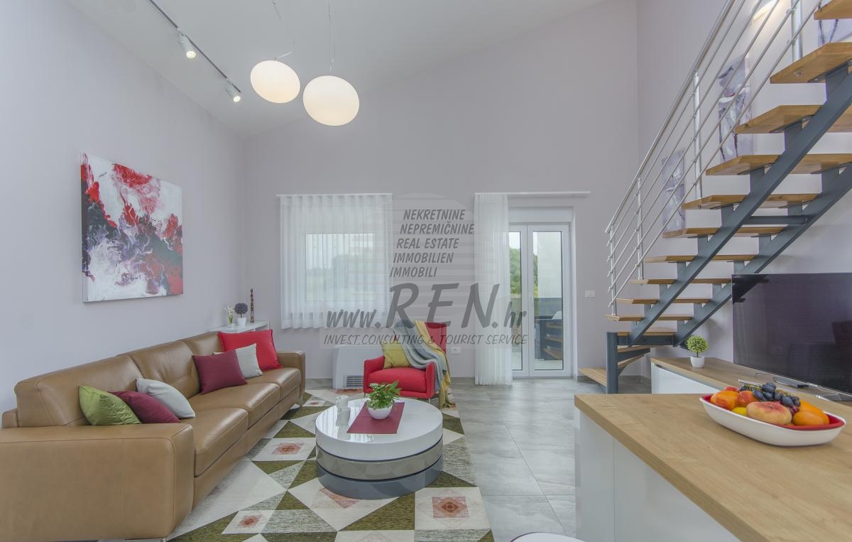 Haus mit Swimmingpool in ruhiger Lage in Novigrad 39