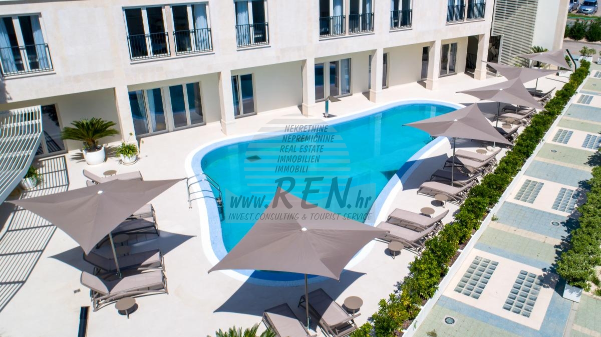 Apartment in Umag right next to the beach 5