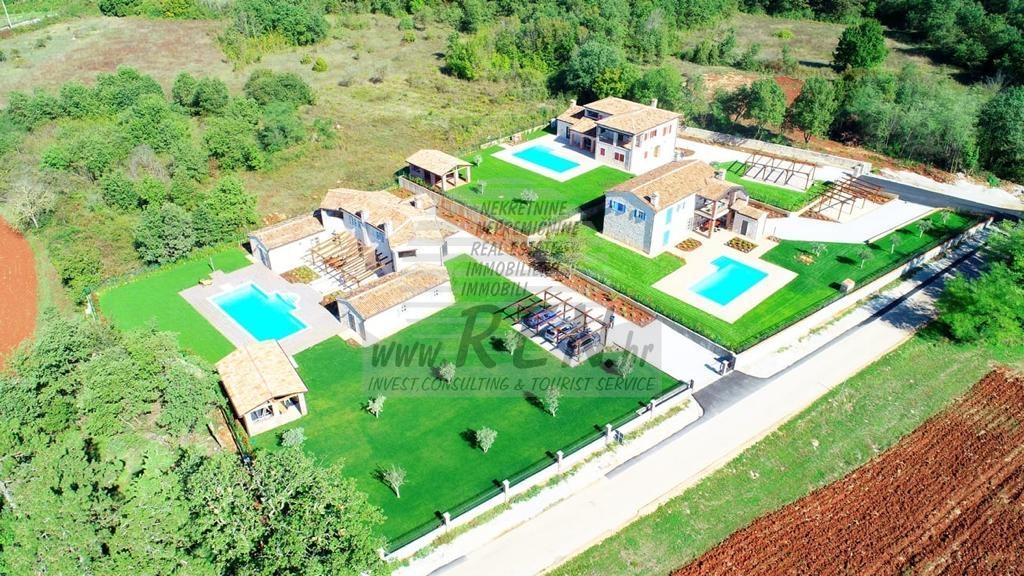 Luksuzna vila u okolici Poreča 32