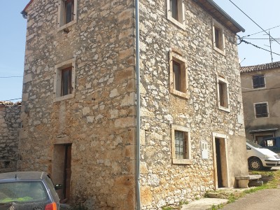 Kuća u okolici Novigrada 3