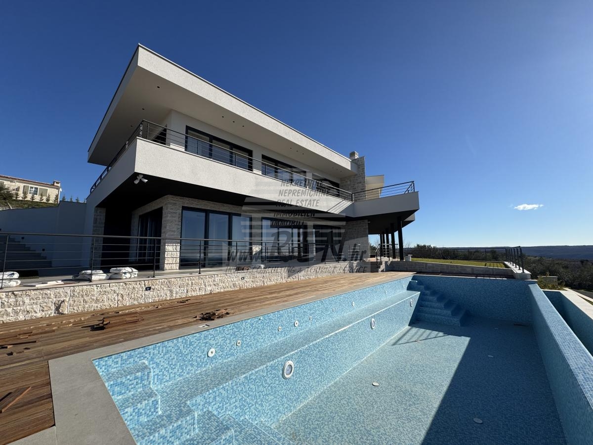 Luxury Villa with a unique view in Istria - at the stage of construction 12