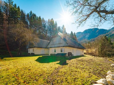 Hiša Bovec 9