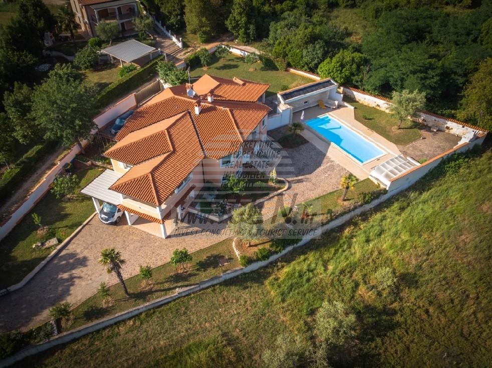 House near Umag 9