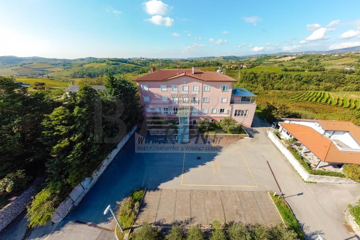 Poslovni prostor, Goriška – Goriška Brda (Kozana) 1