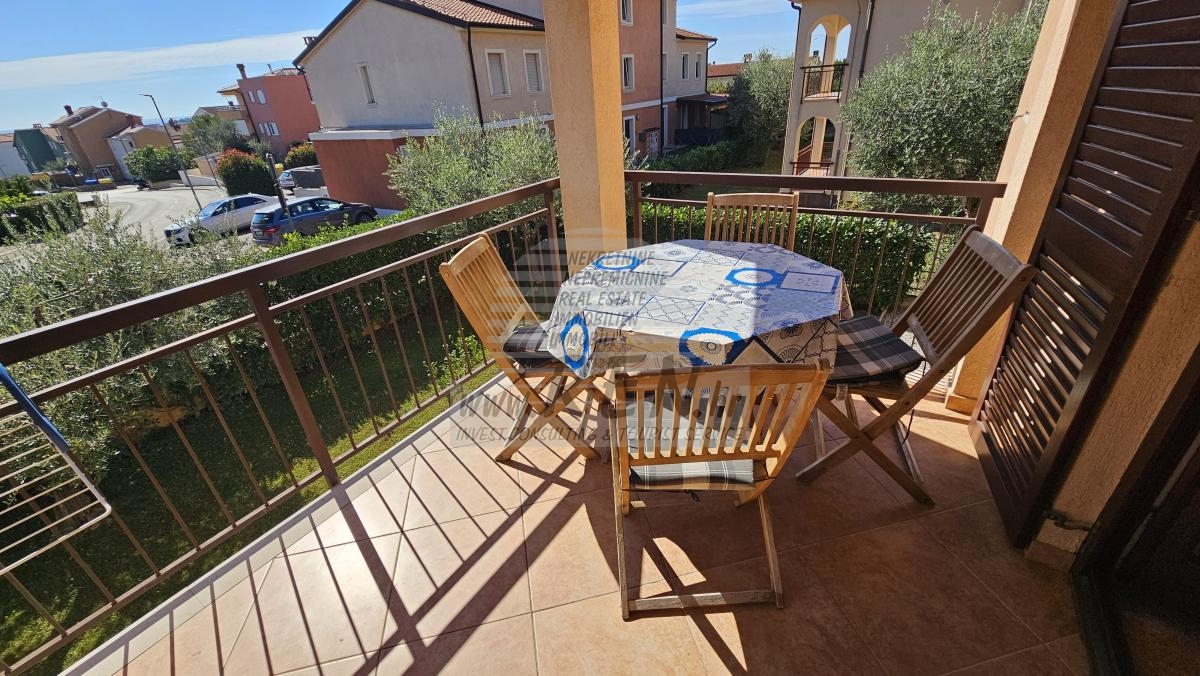 Stan s dva zasebna apartmana, bazenom i pogledom na more 6