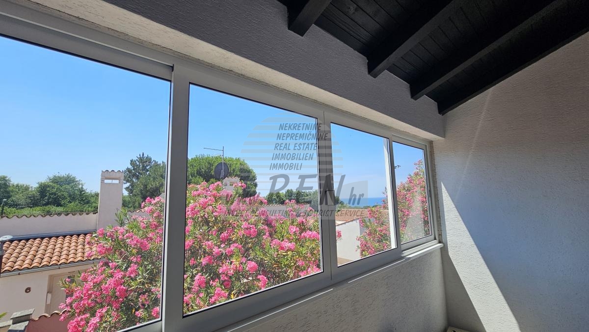 Sea View Home Just Steps from the Beach – Mareda 1