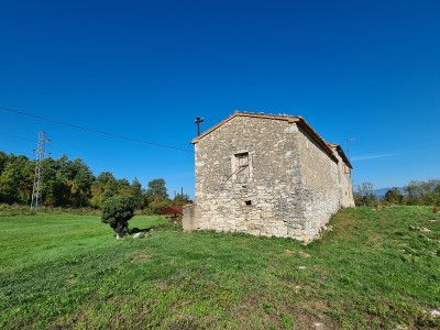 A large Istrian property 12