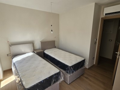 Luksuzni stan u prizemlju s privatnim vrtom – premium novogradnja, Novigrad 7