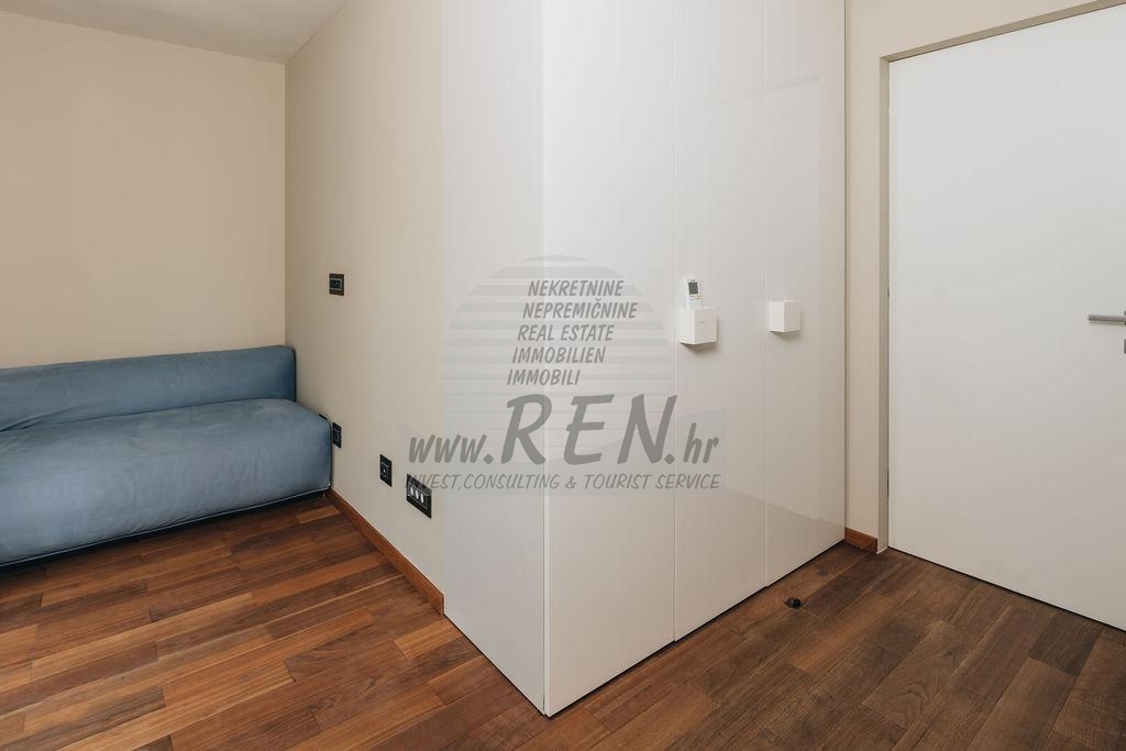 Luxuriöse Wohnung zum Verkauf im schönen Novigrad mit Meerblick 21