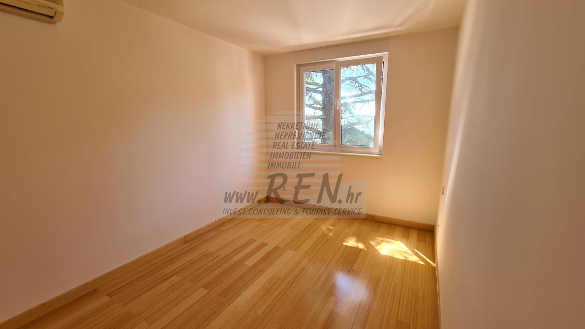 Ferienwohnung in Novigrad erste Reihe zum Strand 8