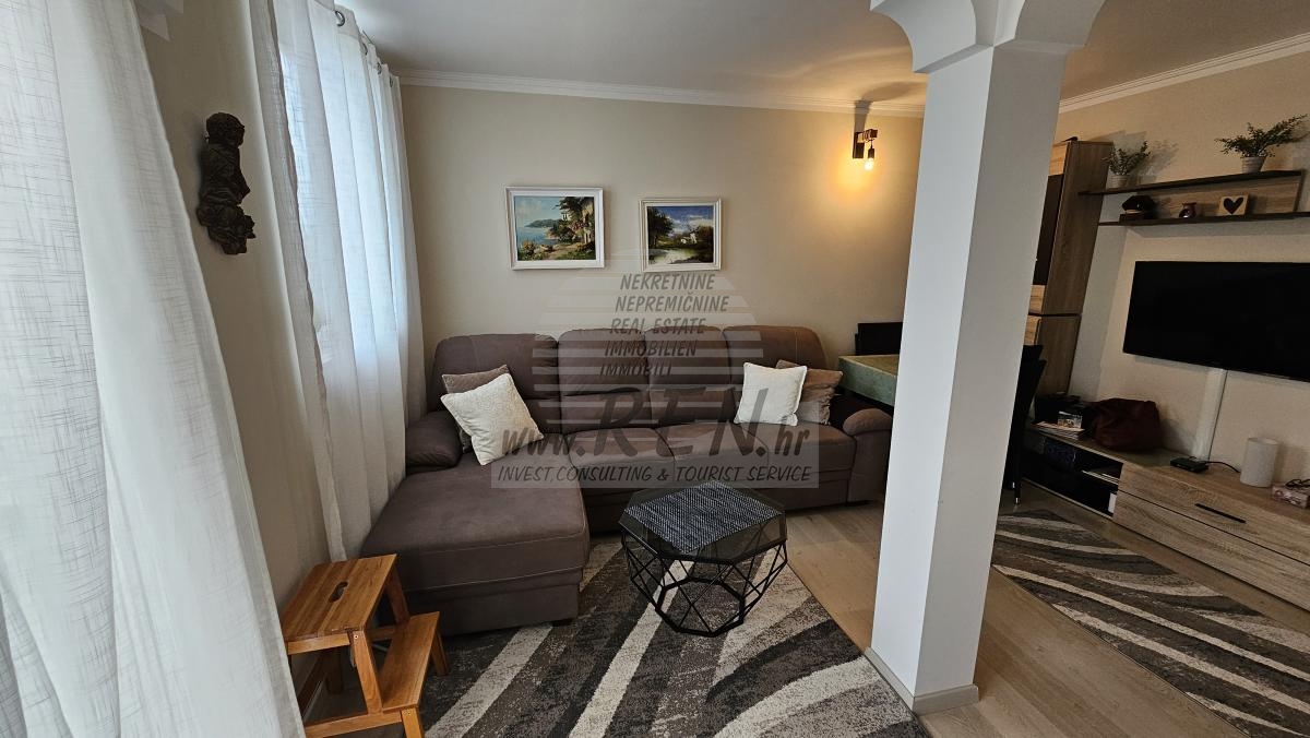 Apartment near Novigrad 9