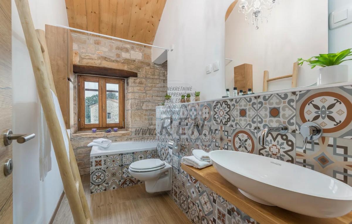 Stone residence for investment 18