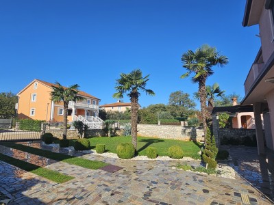 Einfamilienhaus in ruhiger Lage in der Nähe von Novigrad 3
