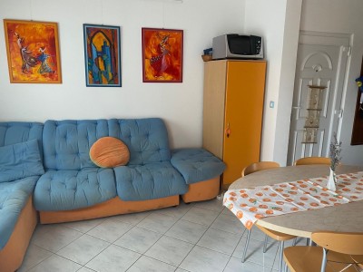 Apartment with Gallery and Sea View – 300 m from the Beach 5