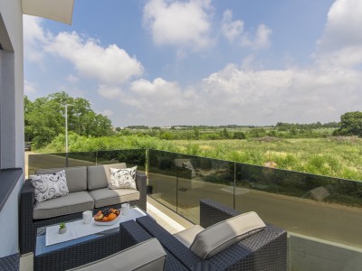 Haus mit Swimmingpool in ruhiger Lage in Novigrad 40