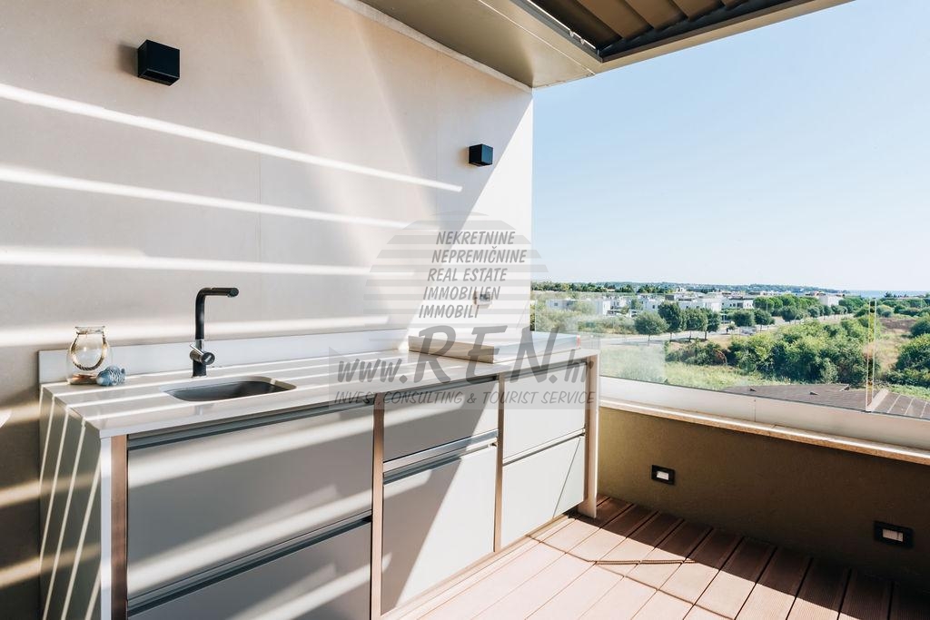 Luxuriöse Wohnung zum Verkauf im schönen Novigrad mit Meerblick 16