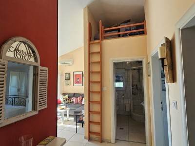 Furnished Apartment with 2 Bedrooms and Sea View 11