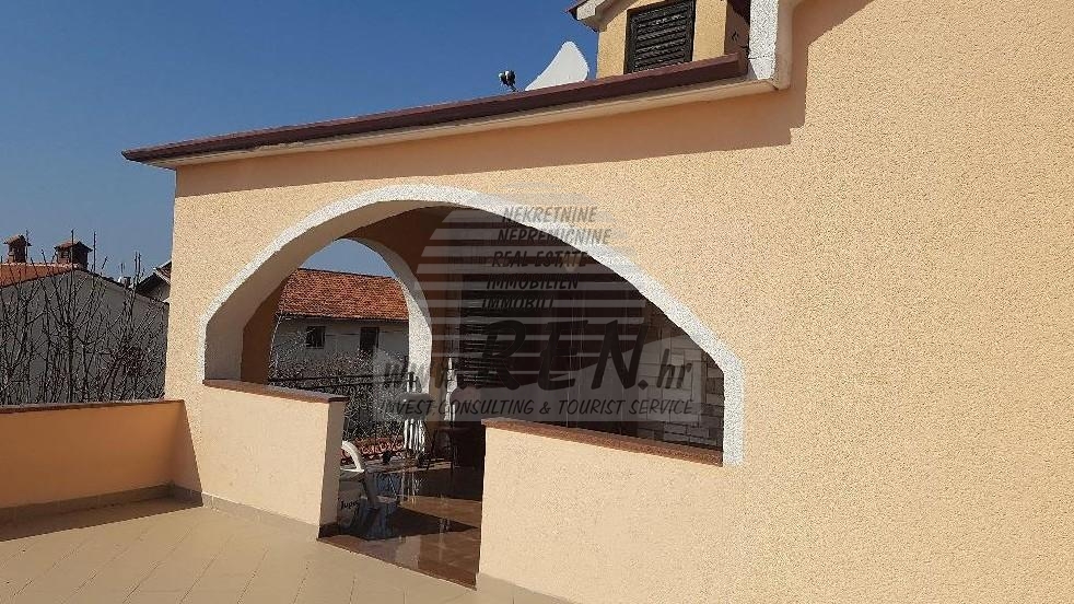 Kuća u Novigradu 6