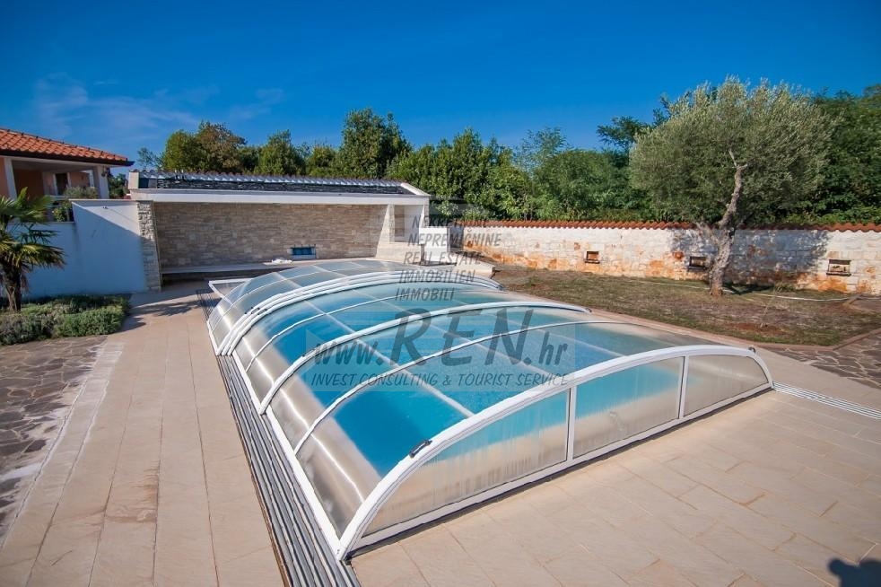 House near Umag 18