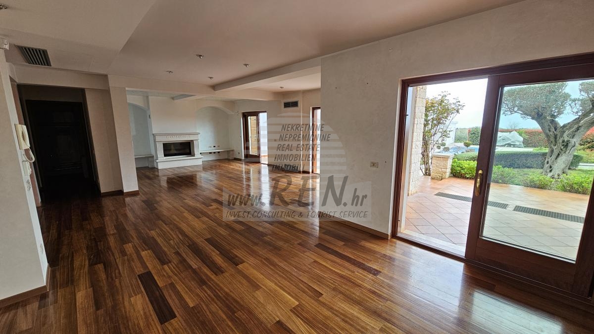 Steinhaus mit Meerblick in der Nähe von Poreč 1