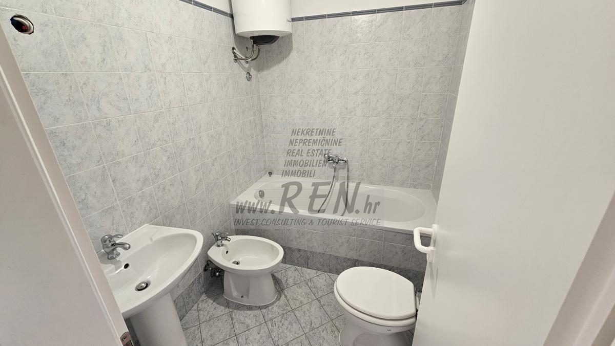 Stan blizu plaže u Novigradu 9