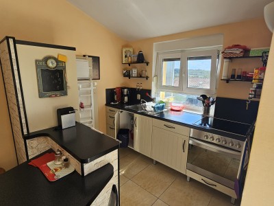Furnished Apartment with 2 Bedrooms and Sea View 3