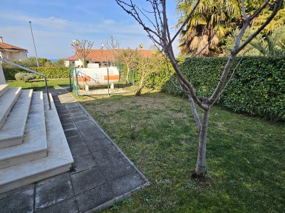 House near the sea with sea view 11