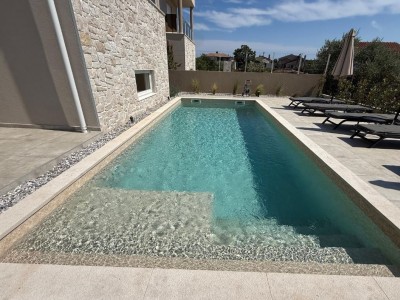 Doppelhaushälfte in ruhiger Lage mit herrlichem Blick auf das Meer und den Swimmingpool - in Gebäude 4