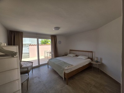Sea View Home Just Steps from the Beach – Mareda 2
