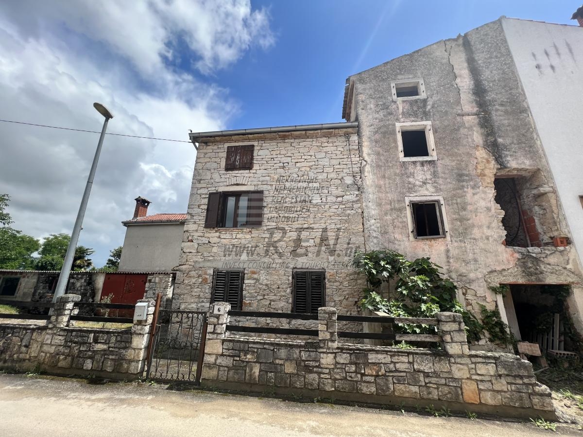 Casa con potenziale vicino al mare 3