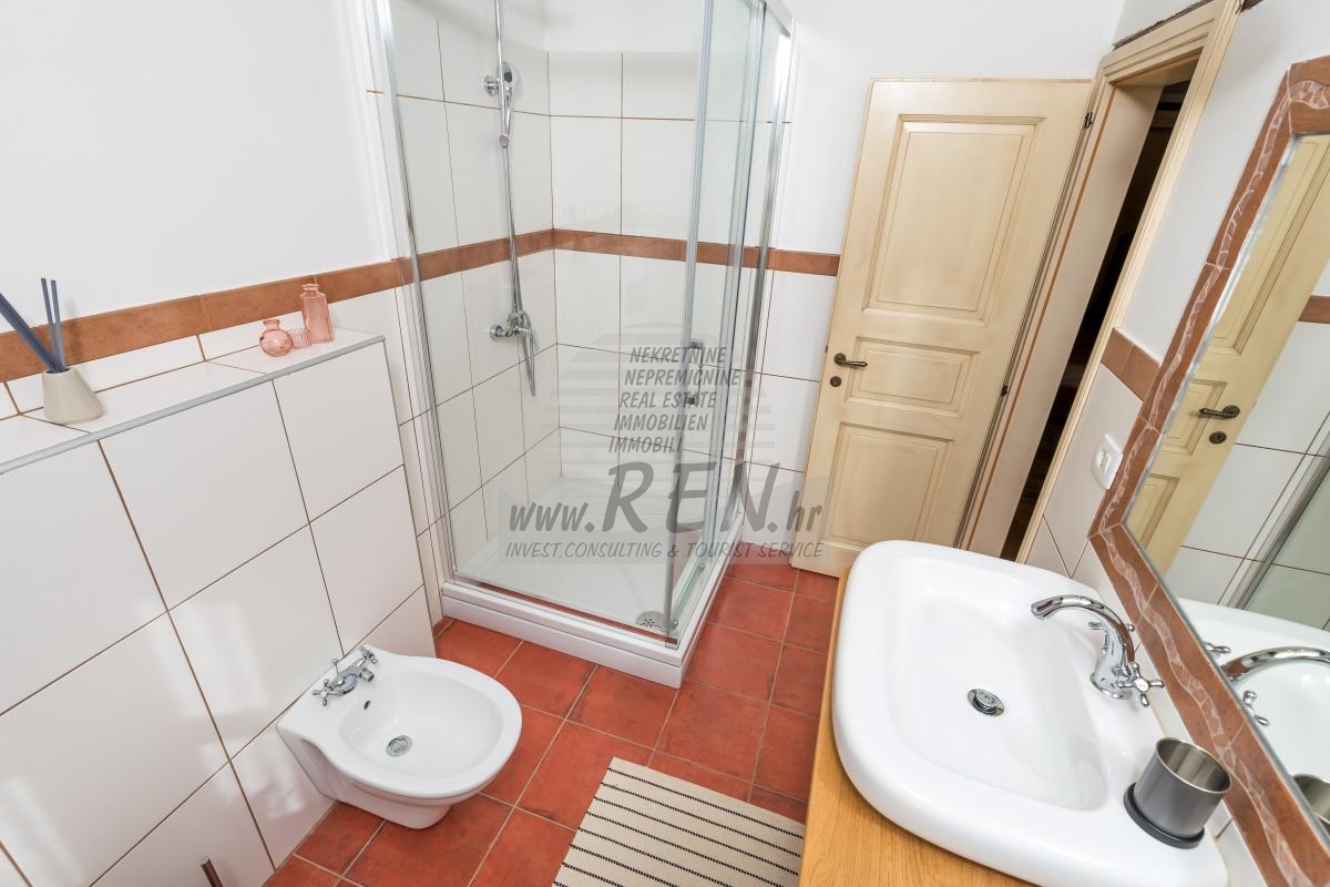 Luksuzna vila u okolici Poreča 28