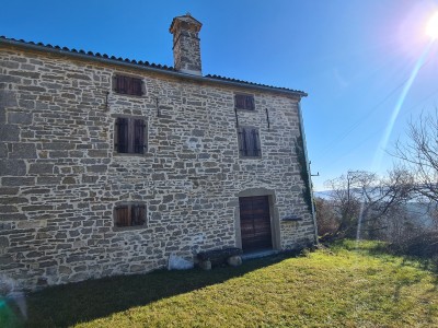 OLD ISTRIAN HOUSE WITH A UNIQUE POSITION AND SEA VIEW 3