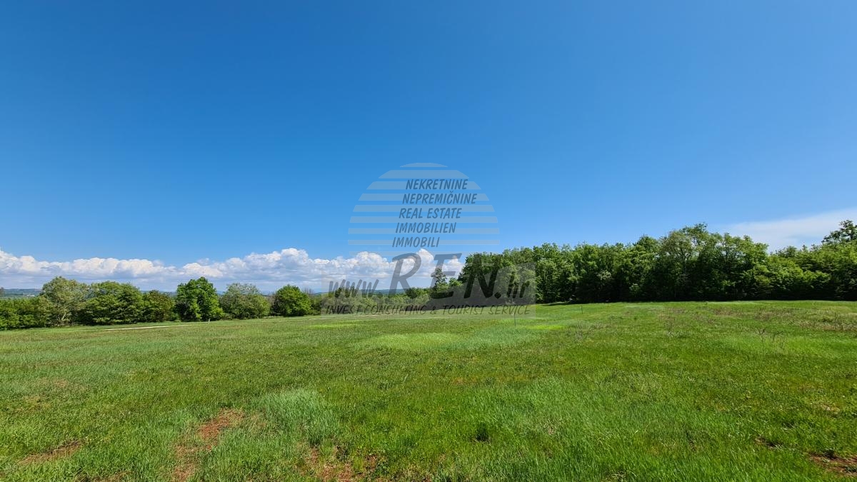 Terreno edificabile nei dintorni di Novigrad-Cittanova 2
